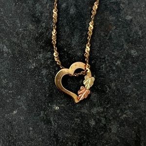 Black Hills Gold 10k heart leaf Necklace